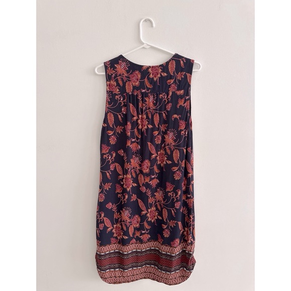 BEACHLUNCHLOUNGE The Carrie Floral Shift Dress | S - Picture 3 of 7